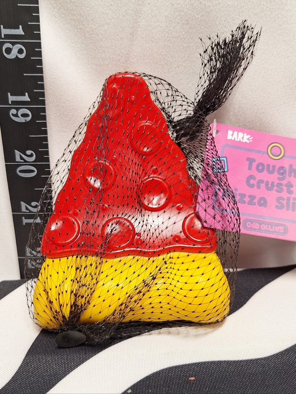 NWT Bark Super Chewer Tough Crust Pizza Slice Dog Toy M